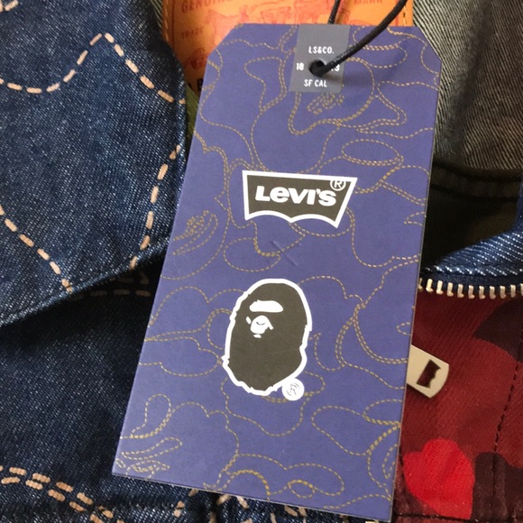 ๐HP๐Leviโs x Bape Trucker Jean Jacket Patchwork - Picture 12 of 16